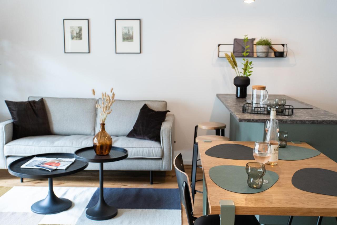 Stilvolle Wohnung Mit Ruhig Gelegenem Balkon Vienna Esterno foto