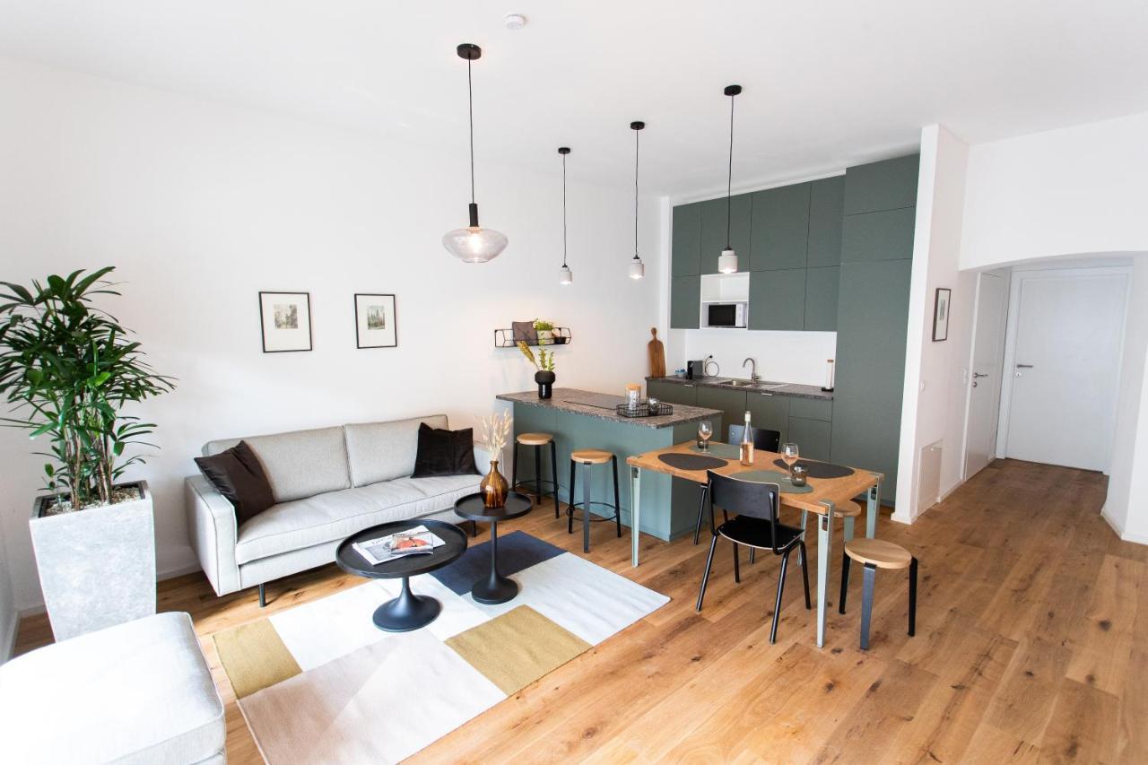 Stilvolle Wohnung Mit Ruhig Gelegenem Balkon Vienna Esterno foto